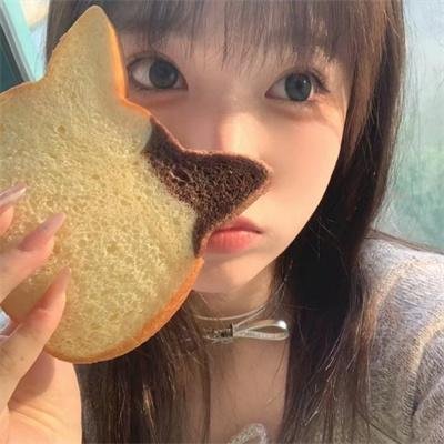 恐怖热线之大头怪婴